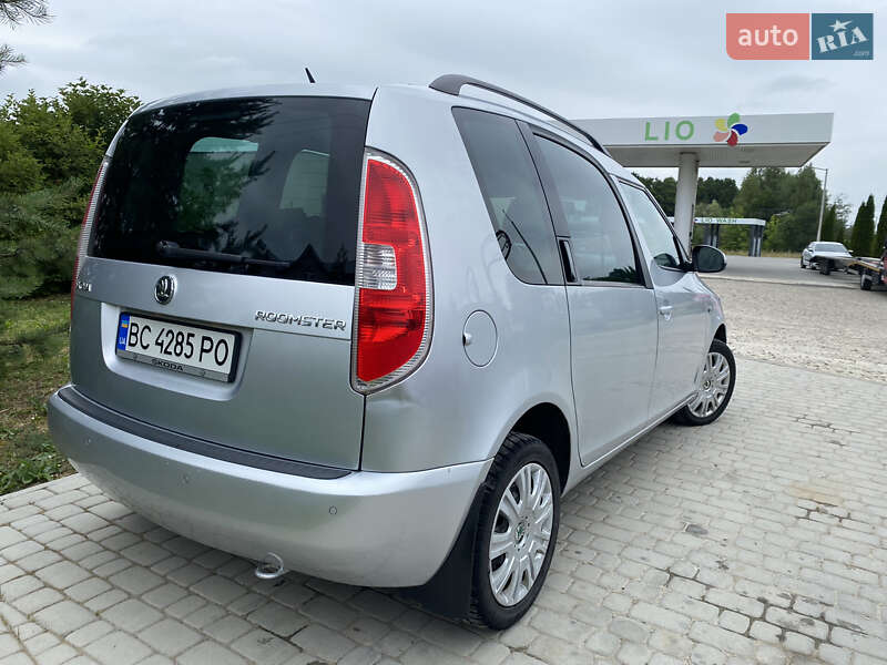 Мікровен Skoda Roomster 2015 в Львові