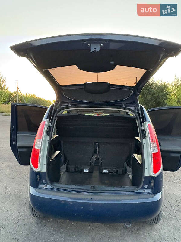 Мікровен Skoda Roomster 2010 в Львові