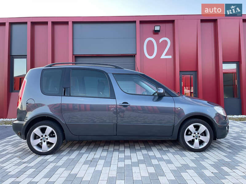 Микровэн Skoda Roomster 2008 в Львове