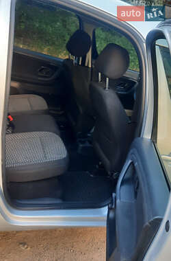Микровэн Skoda Roomster 2010 в 