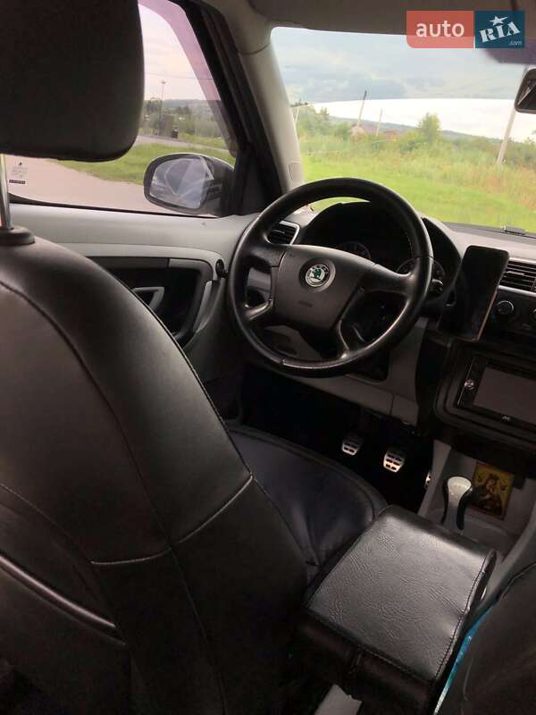 Микровэн Skoda Roomster 2007 в Николаеве