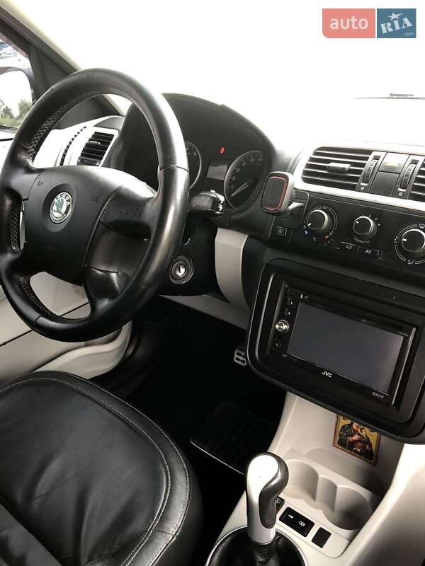 Микровэн Skoda Roomster 2007 в Николаеве