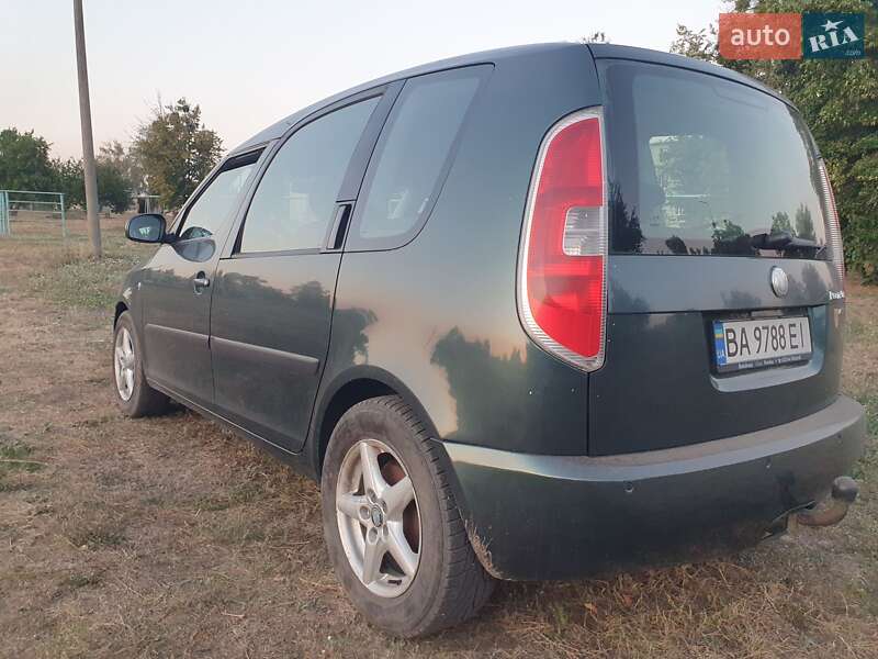 Микровэн Skoda Roomster 2006 в Изюме