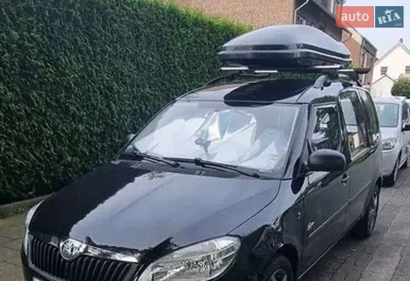 Микровэн Skoda Roomster 2012 в Кременчуге
