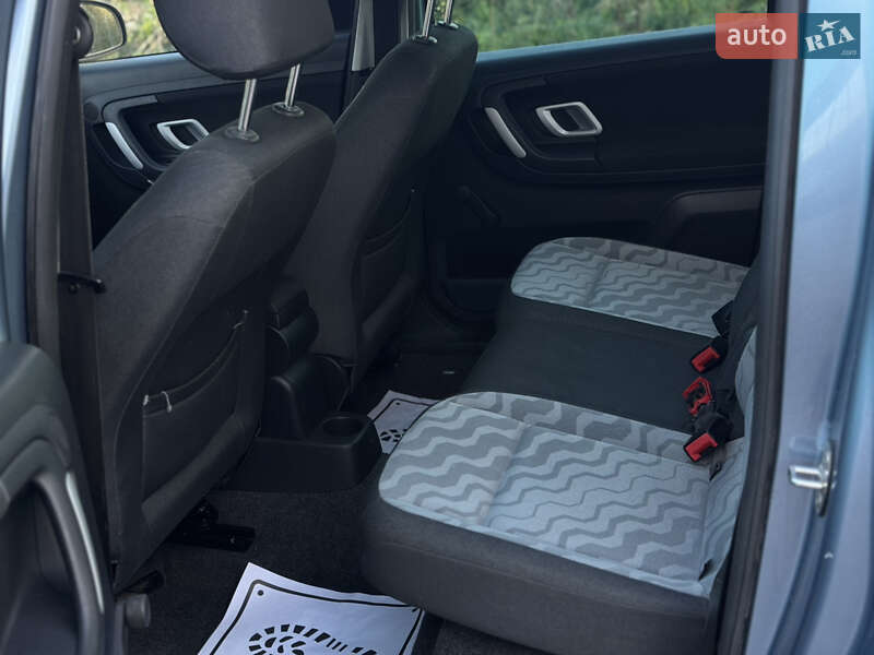 Мікровен Skoda Roomster 2009 в Дрогобичі