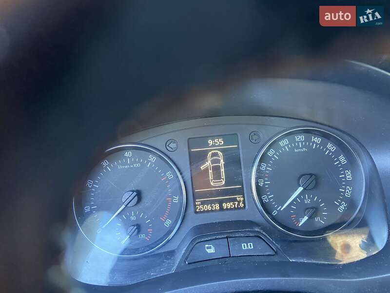 Мікровен Skoda Roomster 2010 в Козові