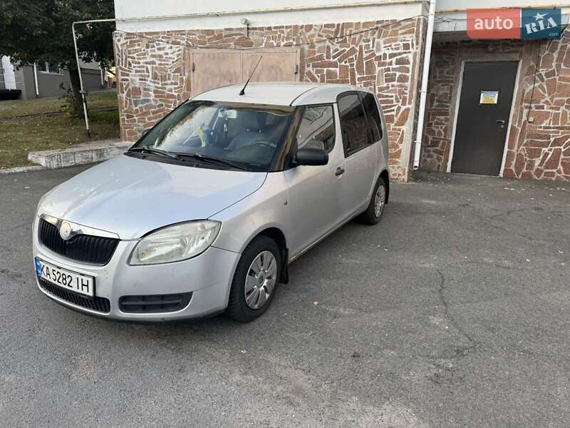 Мікровен Skoda Roomster 2007 в Малині