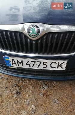 Микровэн Skoda Roomster 2012 в Коростене