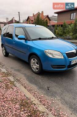 Микровэн Skoda Roomster 2008 в 