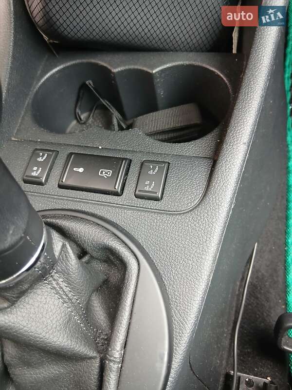 Микровэн Skoda Roomster 2011 в Ровно фото 17 Микровэн Skoda Roomster 2011 в Ровно