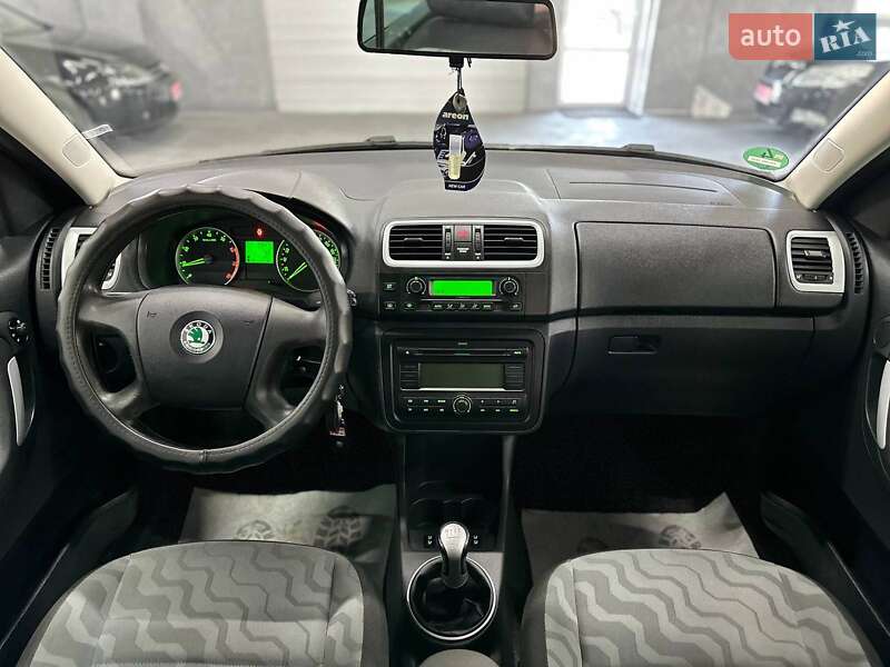 Микровэн Skoda Roomster 2008 в Каменском фото 20 Микровэн Skoda Roomster 2008 в Каменском