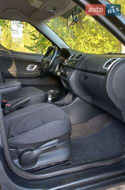 Микровэн Skoda Roomster 2008 в 