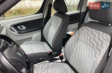 Микровэн Skoda Roomster 2007 в 