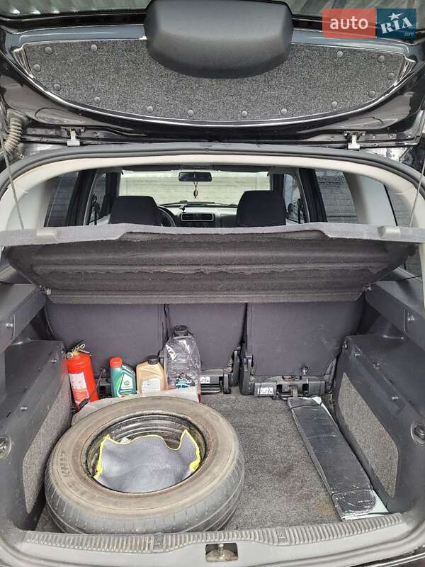 Мікровен Skoda Roomster 2007 в Києві фото 12 Мікровен Skoda Roomster 2007 в Києві