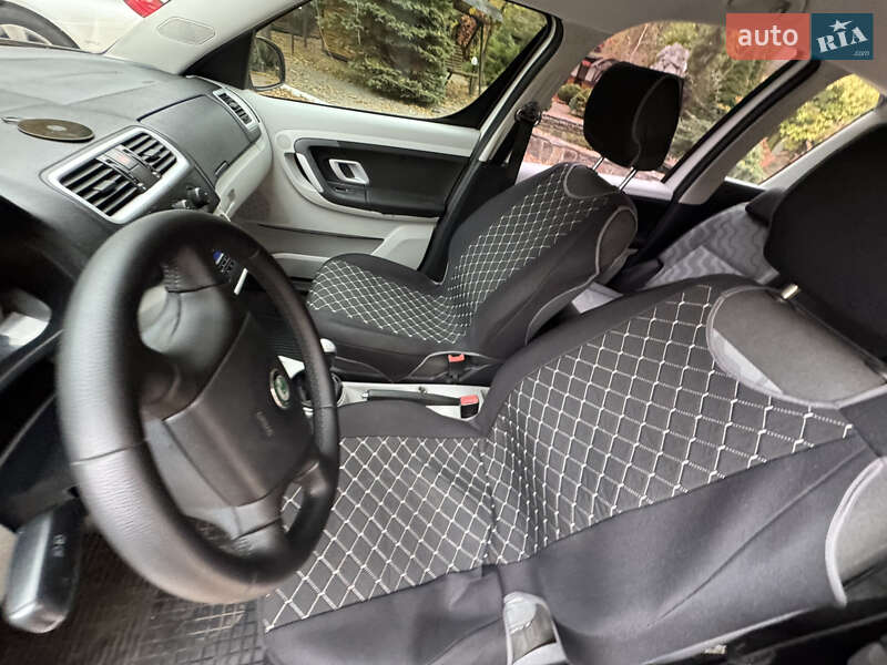 Микровэн Skoda Roomster 2007 в Дрогобыче фото 49 Микровэн Skoda Roomster 2007 в Дрогобыче