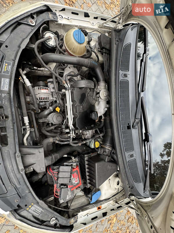 Микровэн Skoda Roomster 2007 в Дрогобыче фото 73 Микровэн Skoda Roomster 2007 в Дрогобыче