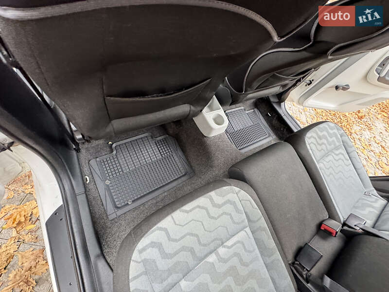 Микровэн Skoda Roomster 2007 в Дрогобыче фото 71 Микровэн Skoda Roomster 2007 в Дрогобыче