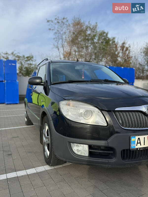 Микровэн Skoda Roomster 2008 в Белой Церкви