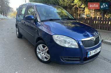 Микровэн Skoda Roomster 2009 в Киеве