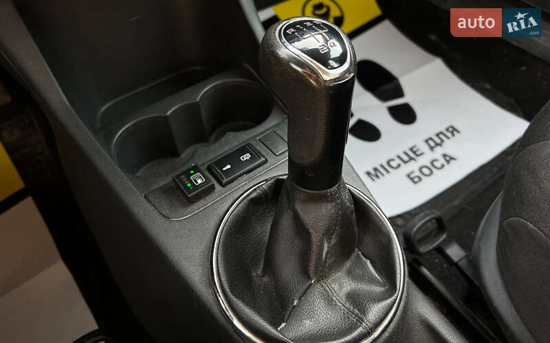 Микровэн Skoda Roomster 2011 в Львове фото 15 Микровэн Skoda Roomster 2011 в Львове