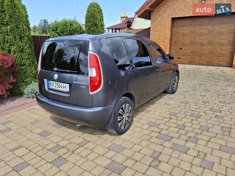 Микровэн Skoda Roomster 2007 в Городке