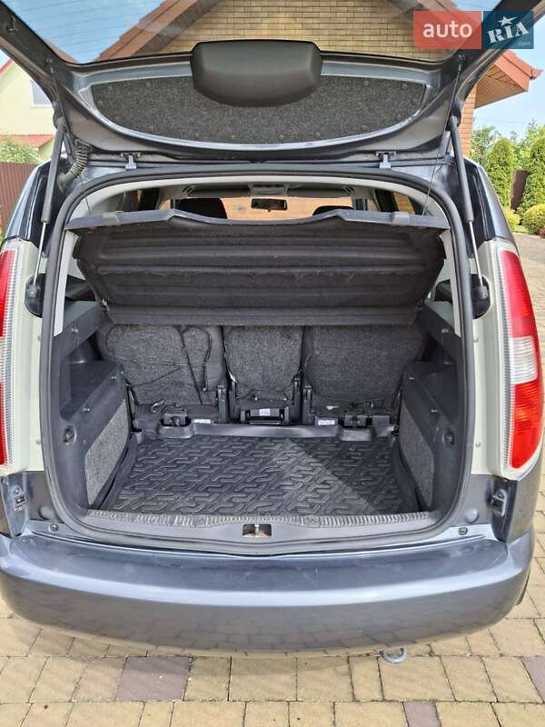 Микровэн Skoda Roomster 2007 в Городке