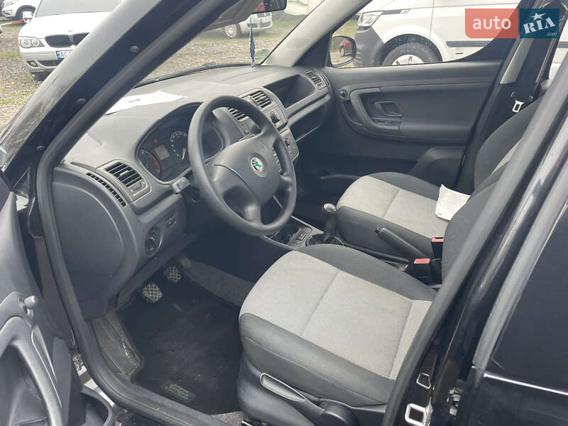 Микровэн Skoda Roomster 2009 в Луцке