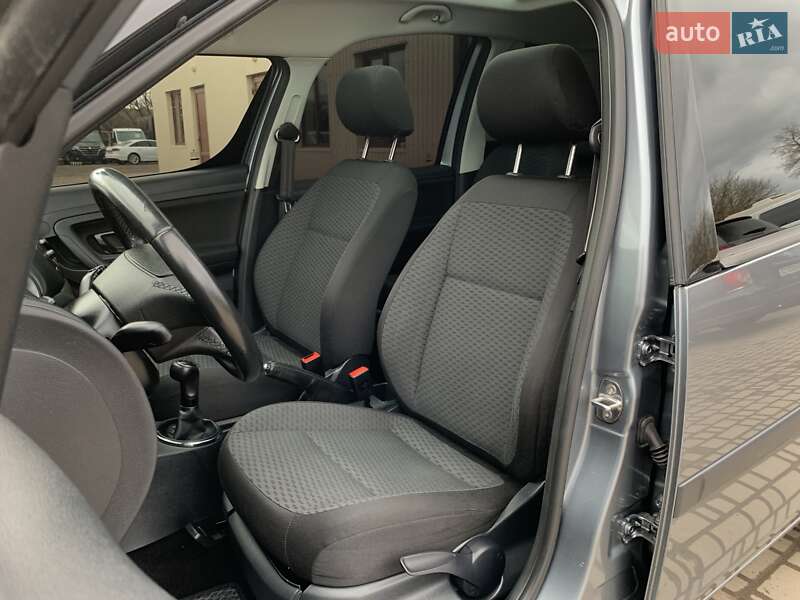 Мікровен Skoda Roomster 2011 в Бердичеві фото 25 Мікровен Skoda Roomster 2011 в Бердичеві