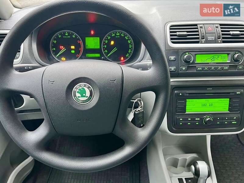 Микровэн Skoda Roomster 2008 в Умани фото 62 Микровэн Skoda Roomster 2008 в Умани