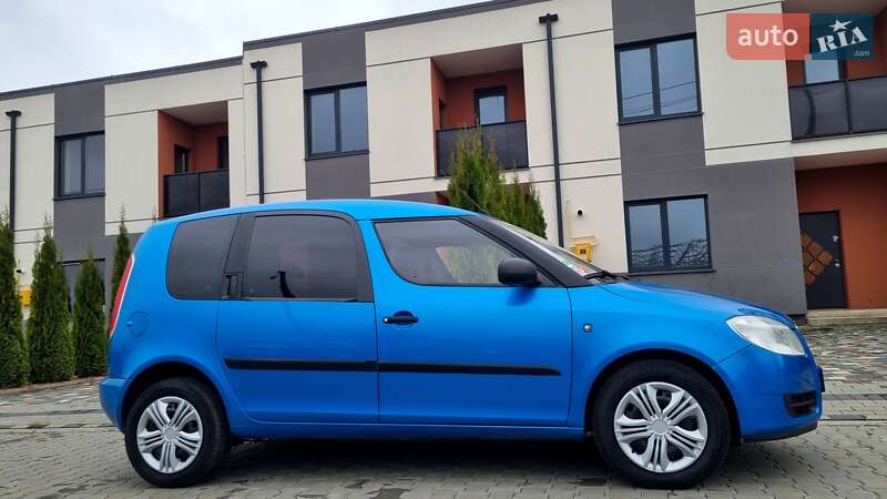 Микровэн Skoda Roomster 2009 в Луцке