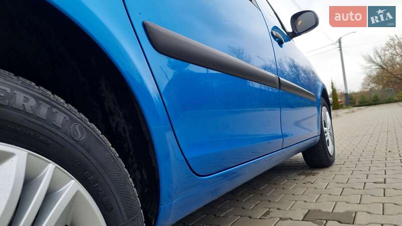 Микровэн Skoda Roomster 2009 в Луцке