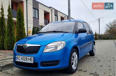 Микровэн Skoda Roomster 2009 в Луцке
