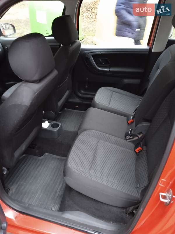 Микровэн Skoda Roomster 2011 в Киеве фото 7 Микровэн Skoda Roomster 2011 в Киеве
