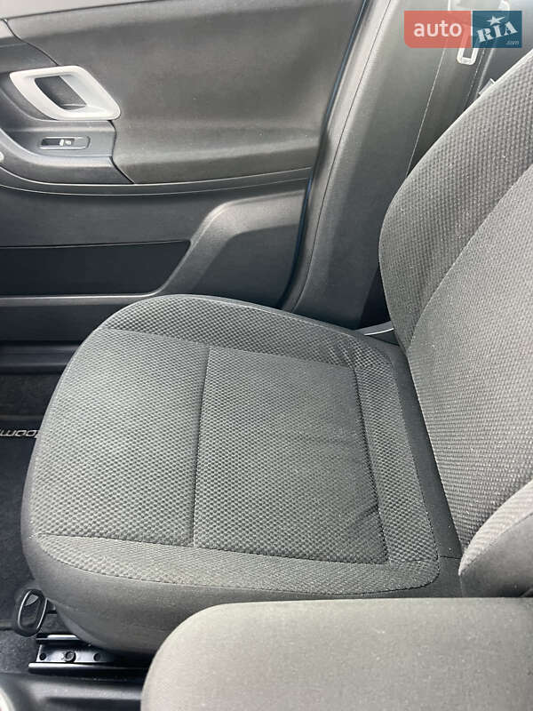 Микровэн Skoda Roomster 2010 в Запорожье фото 11 Микровэн Skoda Roomster 2010 в Запорожье