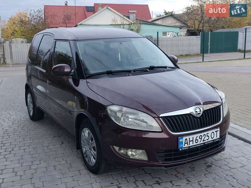 Микровэн Skoda Roomster 2013 в Харькове