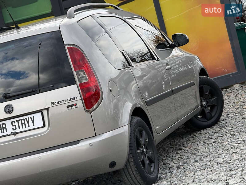 Мікровен Skoda Roomster 2006 в Стрию