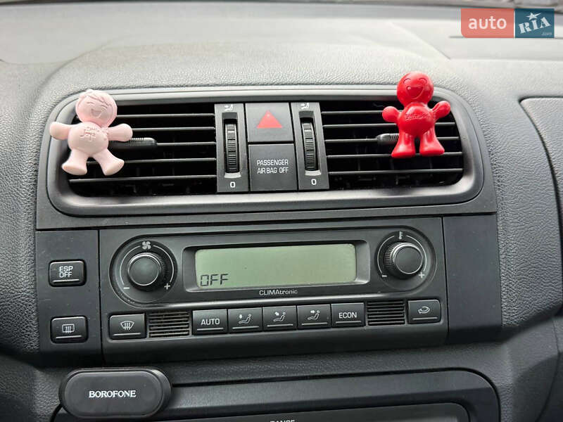 Мікровен Skoda Roomster 2006 в Стрию