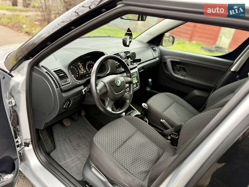 Микровэн Skoda Roomster 2012 в Одессе