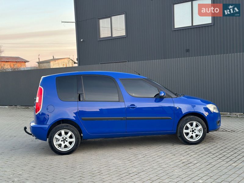 Микровэн Skoda Roomster 2006 в Ужгороде