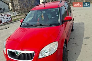Микровэн Skoda Roomster 2009 в Рогатине