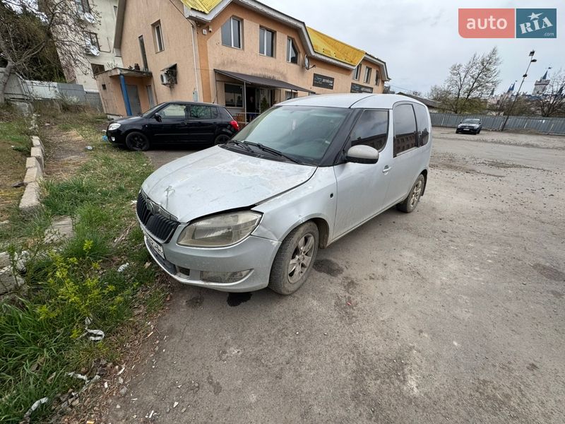 Микровэн Skoda Roomster 2011 в Ужгороде фото 10 Микровэн Skoda Roomster 2011 в Ужгороде