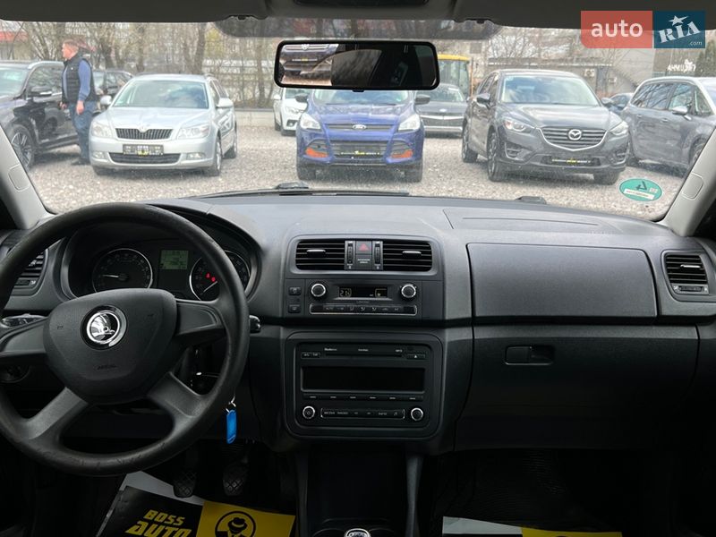 Микровэн Skoda Roomster 2013 в Львове