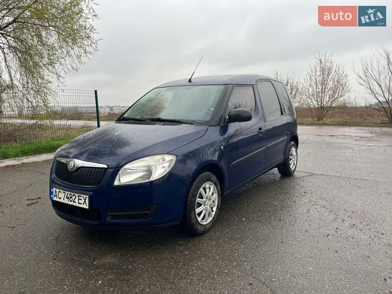Микровэн Skoda Roomster 2009 в Борисполе