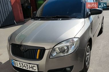 Микровэн Skoda Roomster 2010 в Горишних Плавнях
