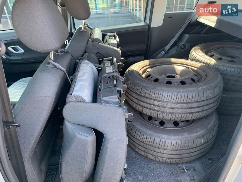 Микровэн Skoda Roomster 2008 в Киеве