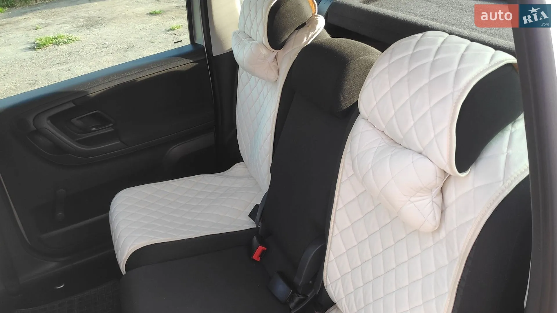 2015 Skoda Roomster - мініатюра 18