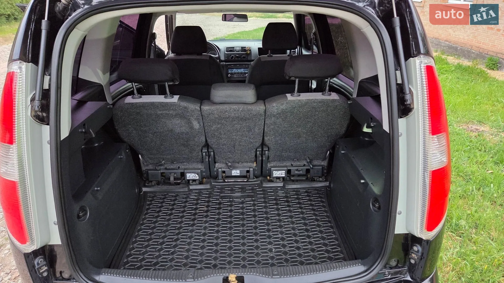 2010 Skoda Roomster - мініатюра 6
