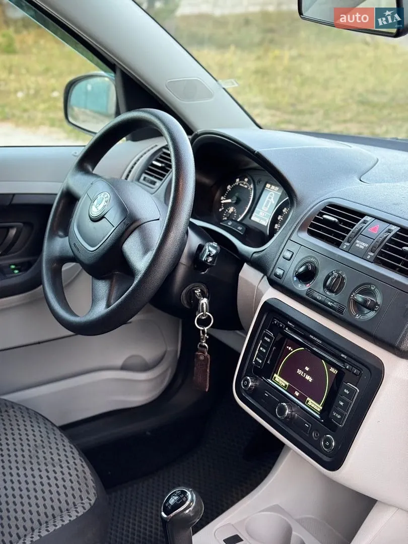 2010 Skoda Roomster - мініатюра 13