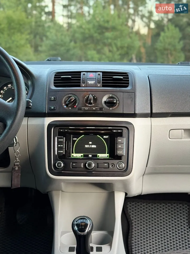 2010 Skoda Roomster - мініатюра 15