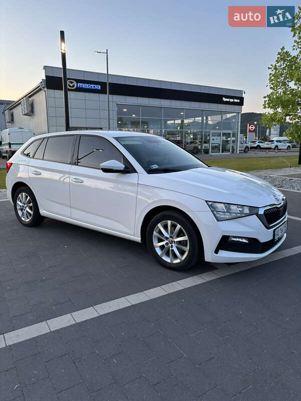 Хетчбек Skoda Scala 2020 в 